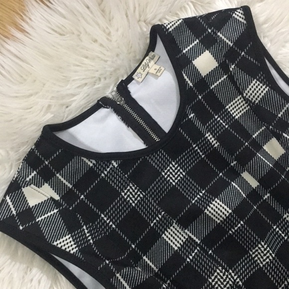 Pleated peplum blouse - Picture 4 of 4